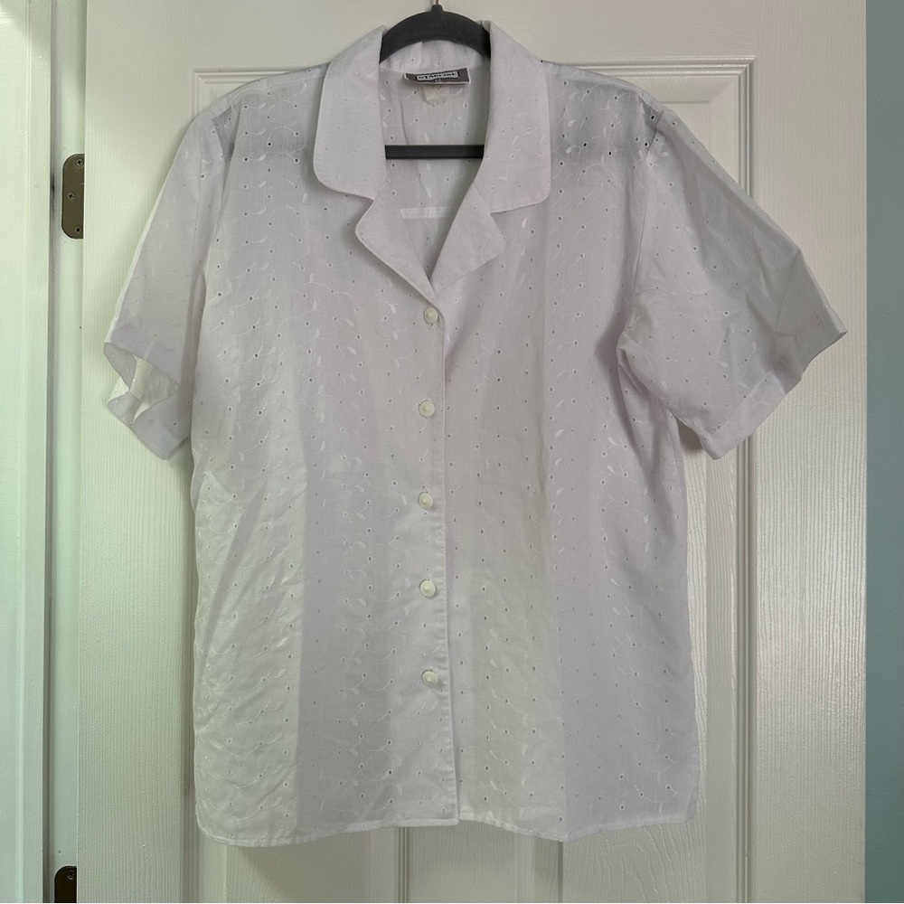 White short-sleeve button down with eyelets and embroidered vines